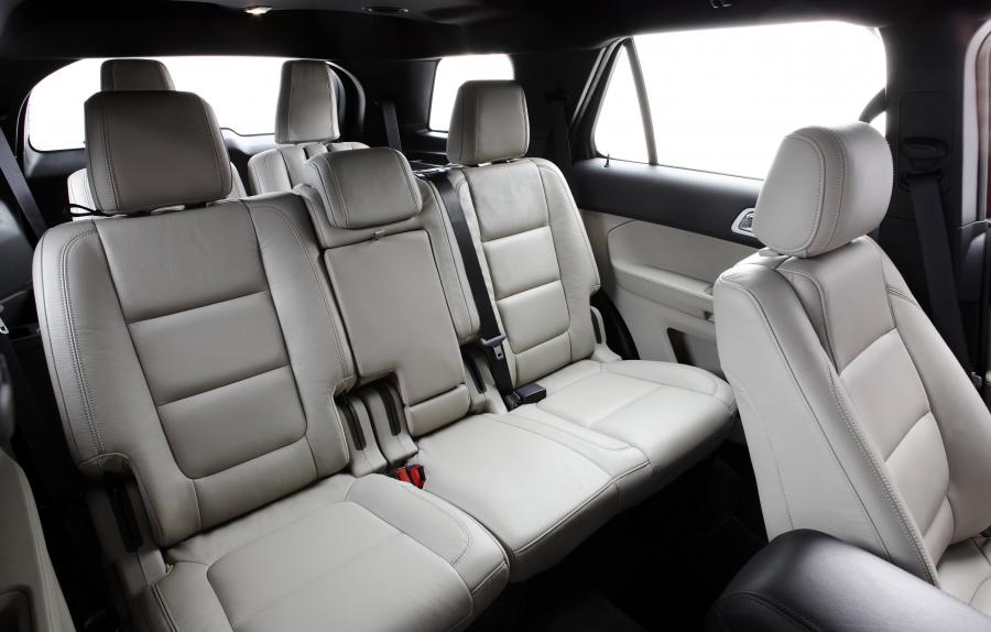  Ford Explorer 2011 года  (фото 102 из 174)